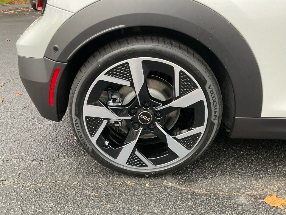 2026 MINI Convertible S - Photo 23