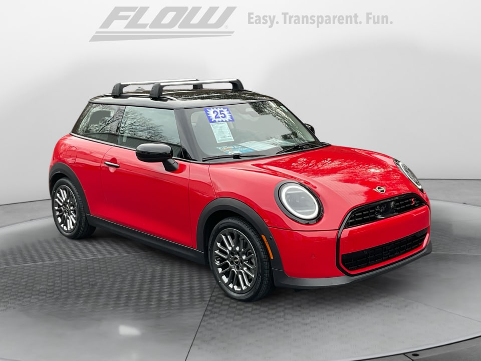 2025 MINI Hardtop 2 Door S's photo