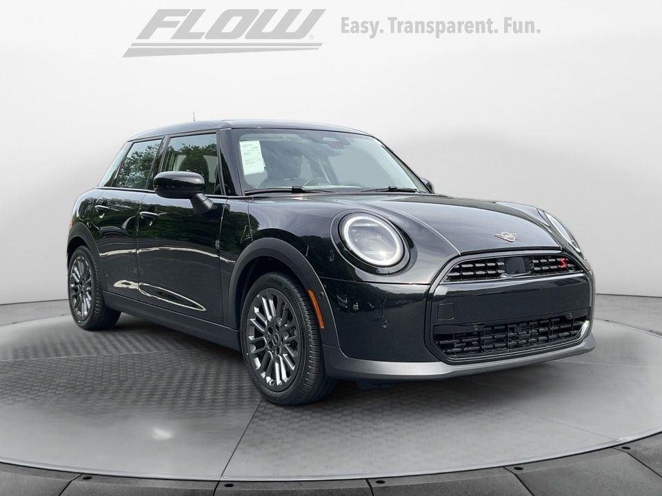 2026 MINI Hardtop Cooper S's photo