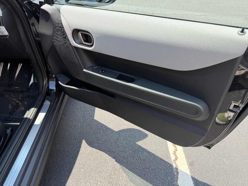 2026 MINI Convertible Base - Photo 31