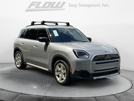2025 MINI Countryman Iconic SUV
