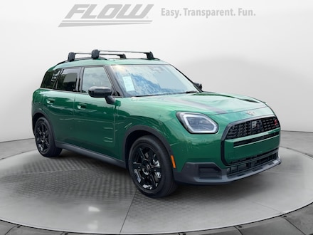 2027 MINI Countryman Signature Plus SUV