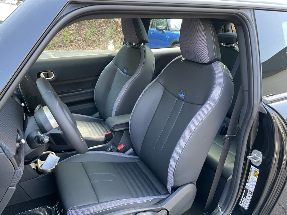 2026 MINI Hardtop 2 Door S - Photo 30