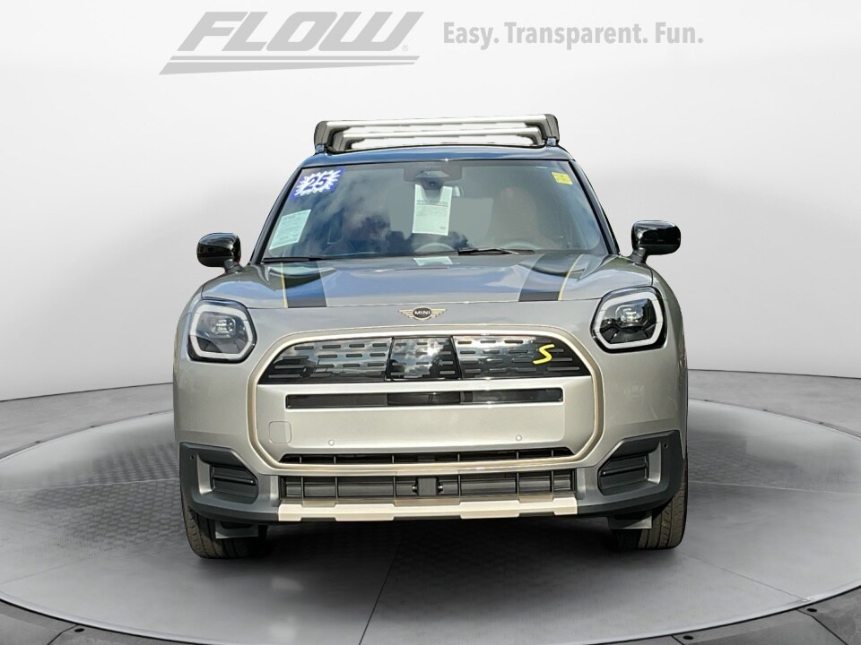 2025 Mini Countryman SE ALL4 photo 2