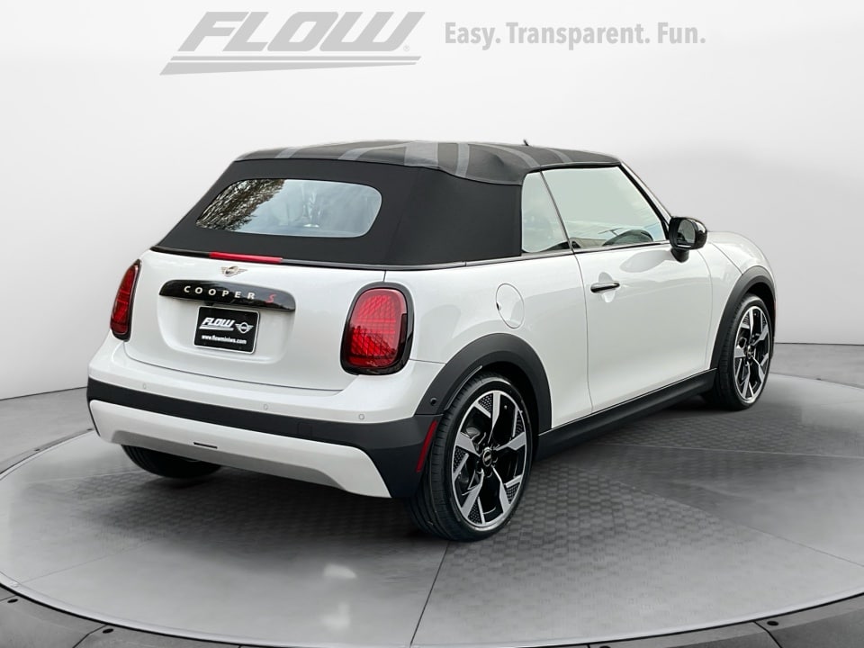 2026 MINI Convertible S - Photo 7