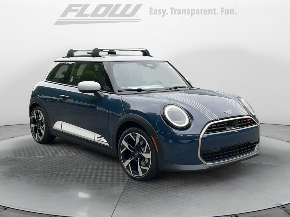 2026 MINI Hardtop Cooper S's photo