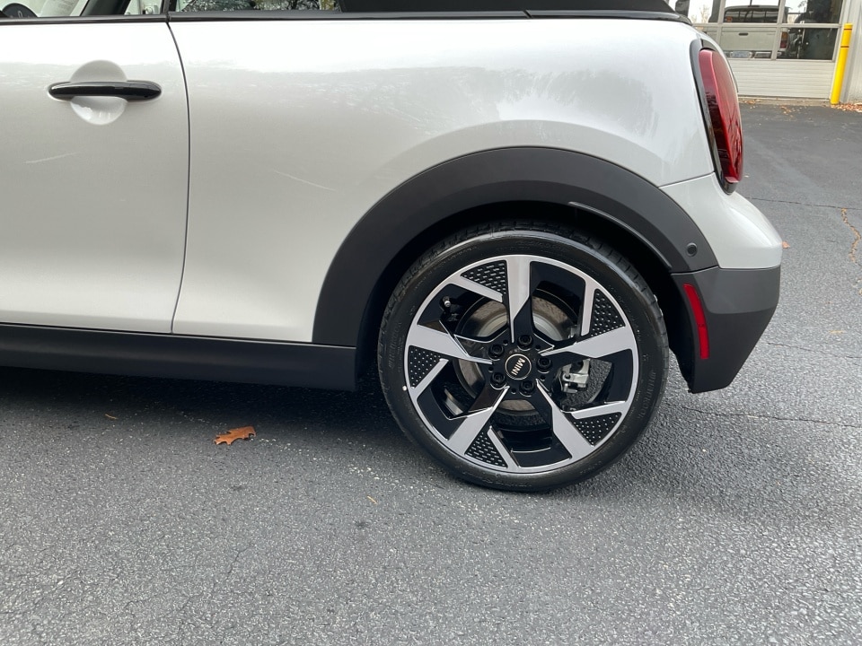 2026 MINI Convertible S - Photo 22