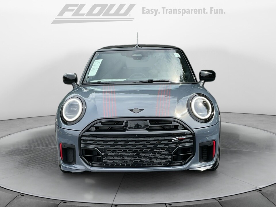 2025 Mini Cooper Convertible Iconic photo 2