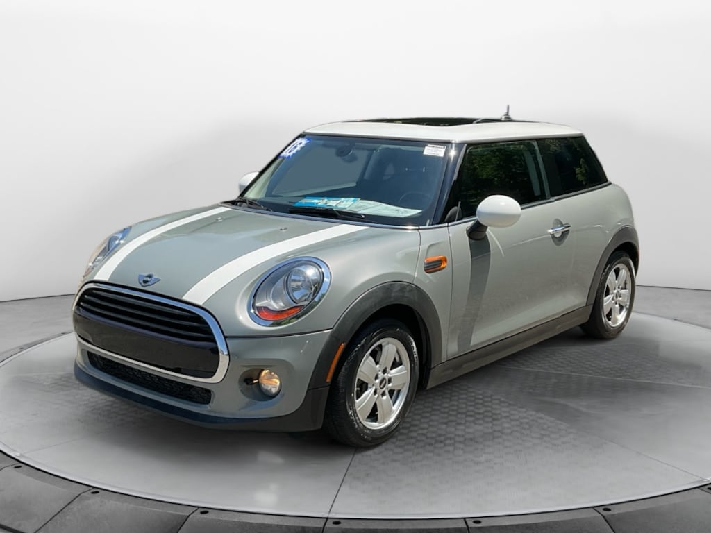 Used 2016 MINI Hardtop Cooper Hatchback