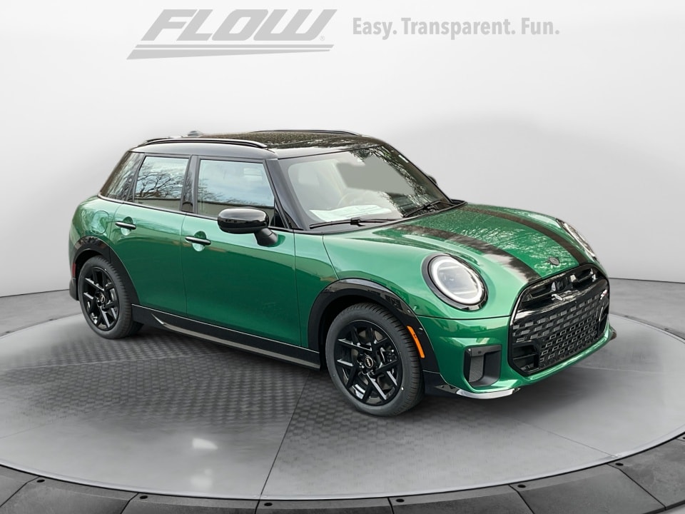 2026 MINI Hardtop 4 Door S's photo