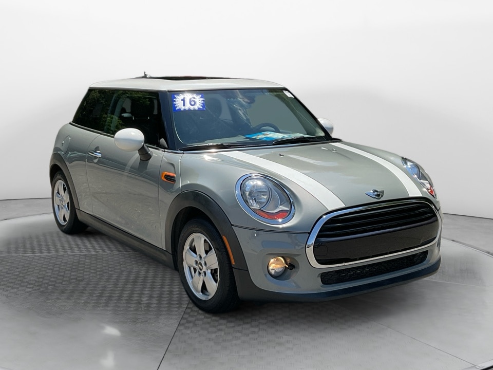 2016 MINI Cooper -'s photo