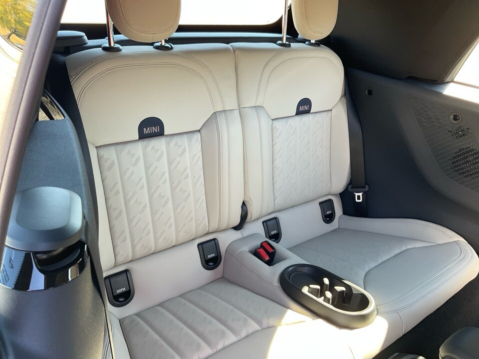 2026 MINI Convertible S - Photo 29