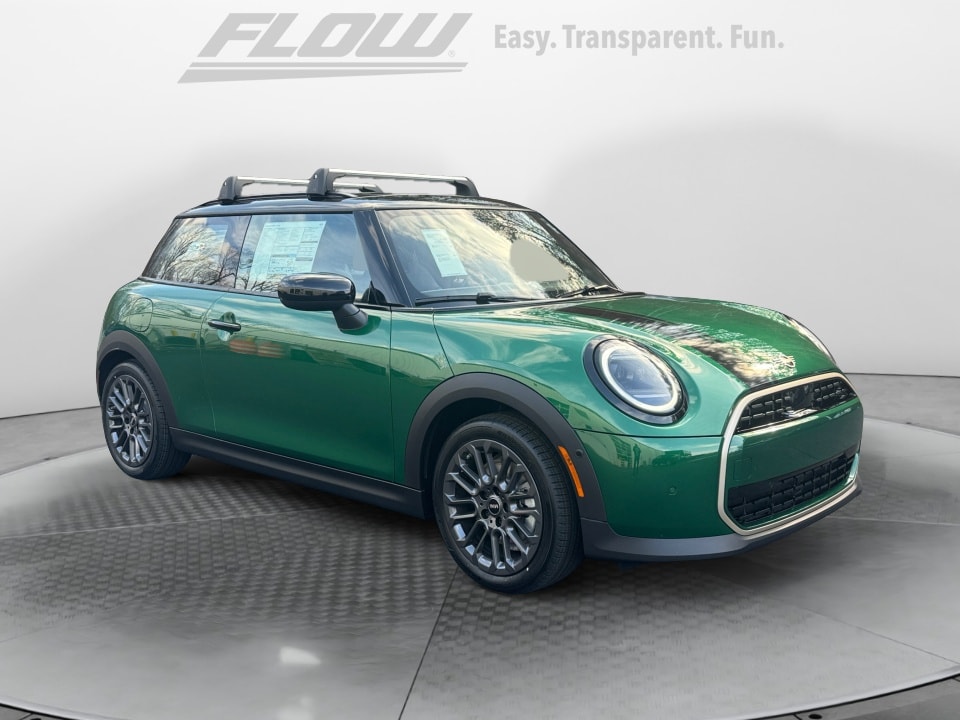 2026 MINI Hardtop 2 Door's photo