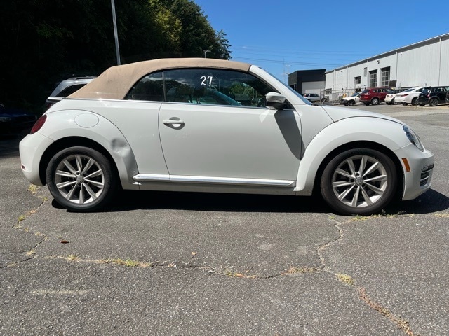 Used 2019 Volkswagen Beetle SE with VIN 3VW5DAAT7KM505880 for sale in Raleigh, NC