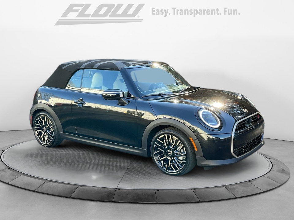 2026 MINI Convertible S's photo