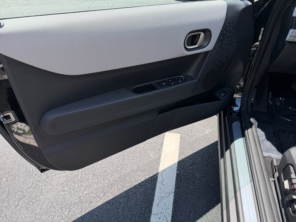 2026 MINI Convertible Base - Photo 32
