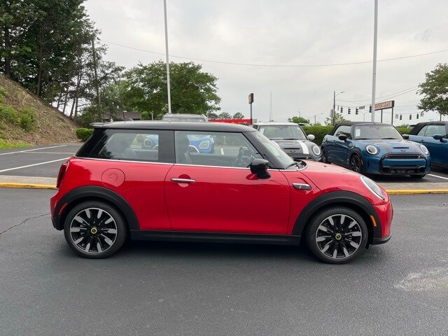 Used 2024 MINI Hardtop 2 Door SE with VIN WMW13DJ00R2V88028 for sale in Raleigh, NC