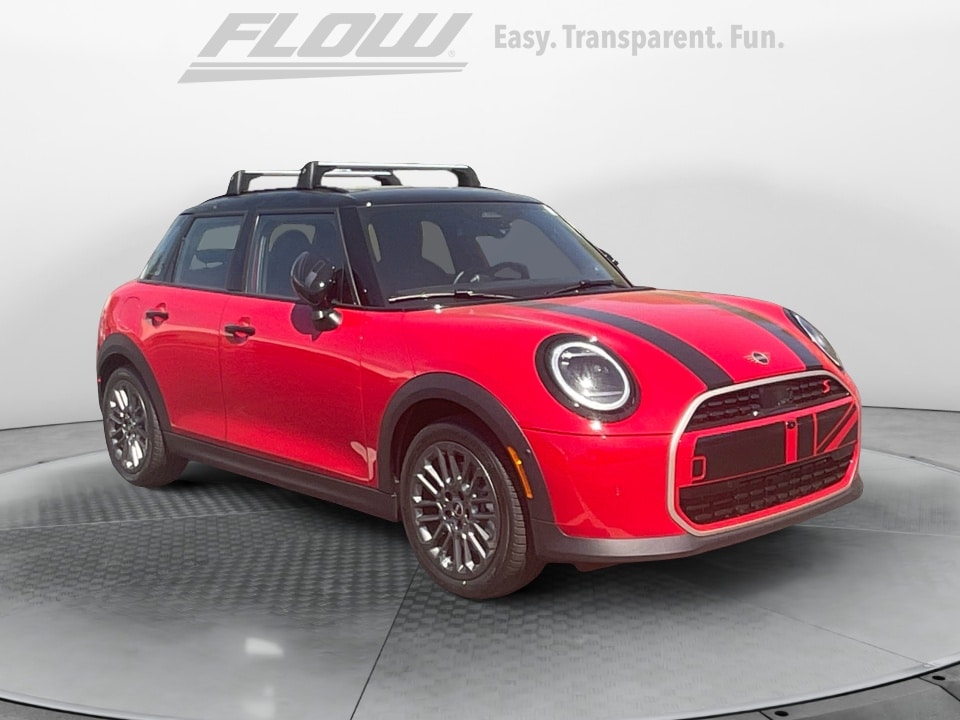 2026 MINI Hardtop Cooper S's photo