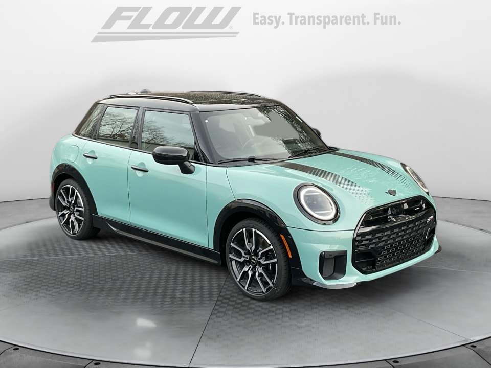 2026 MINI Hardtop 4 Door S's photo