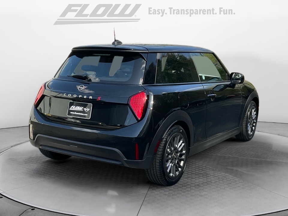 2026 MINI Hardtop 2 Door S - Photo 7