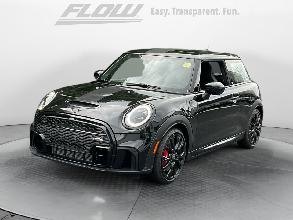 2024 Mini Cooper Hardtop John Cooper Works photo 2