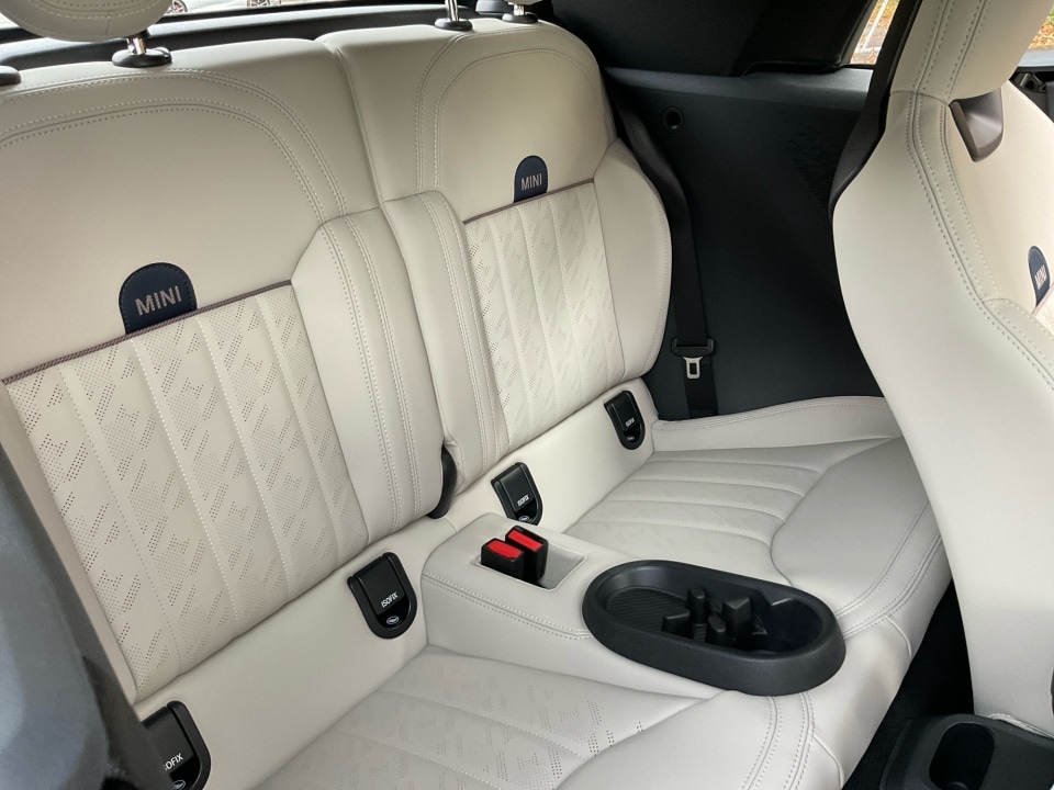 2026 MINI Convertible S - Photo 29