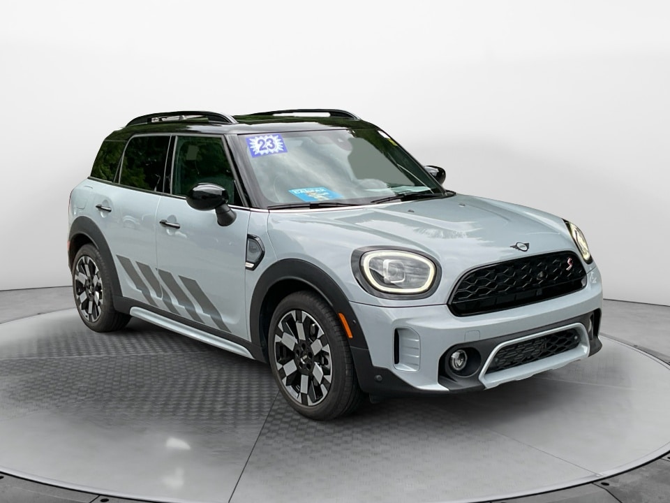 2023 MINI Countryman Cooper S's photo