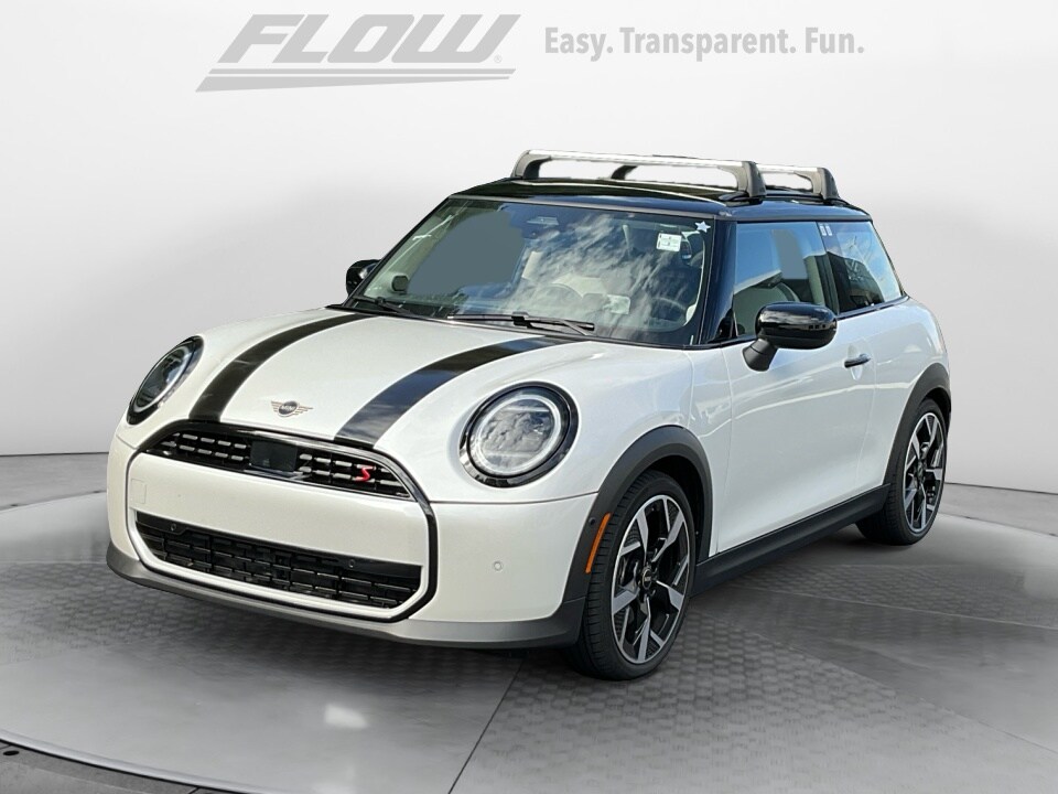 2025 Mini Cooper Hardtop S photo 3