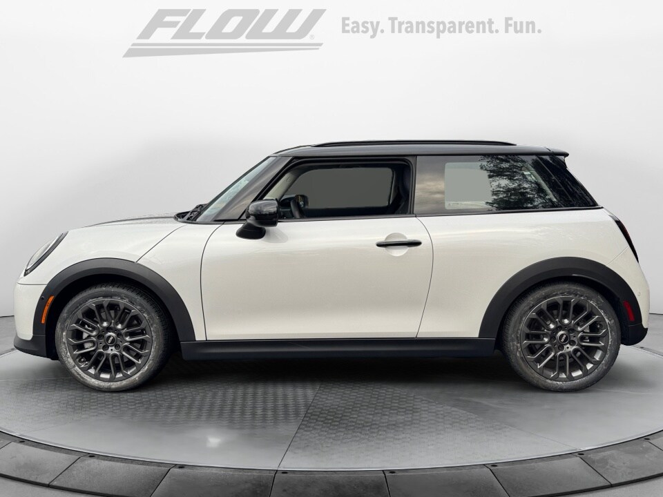 2025 Mini Cooper 2 Door Hardtop photo 4