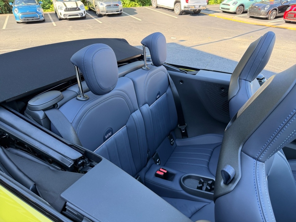 2026 MINI Convertible S - Photo 29