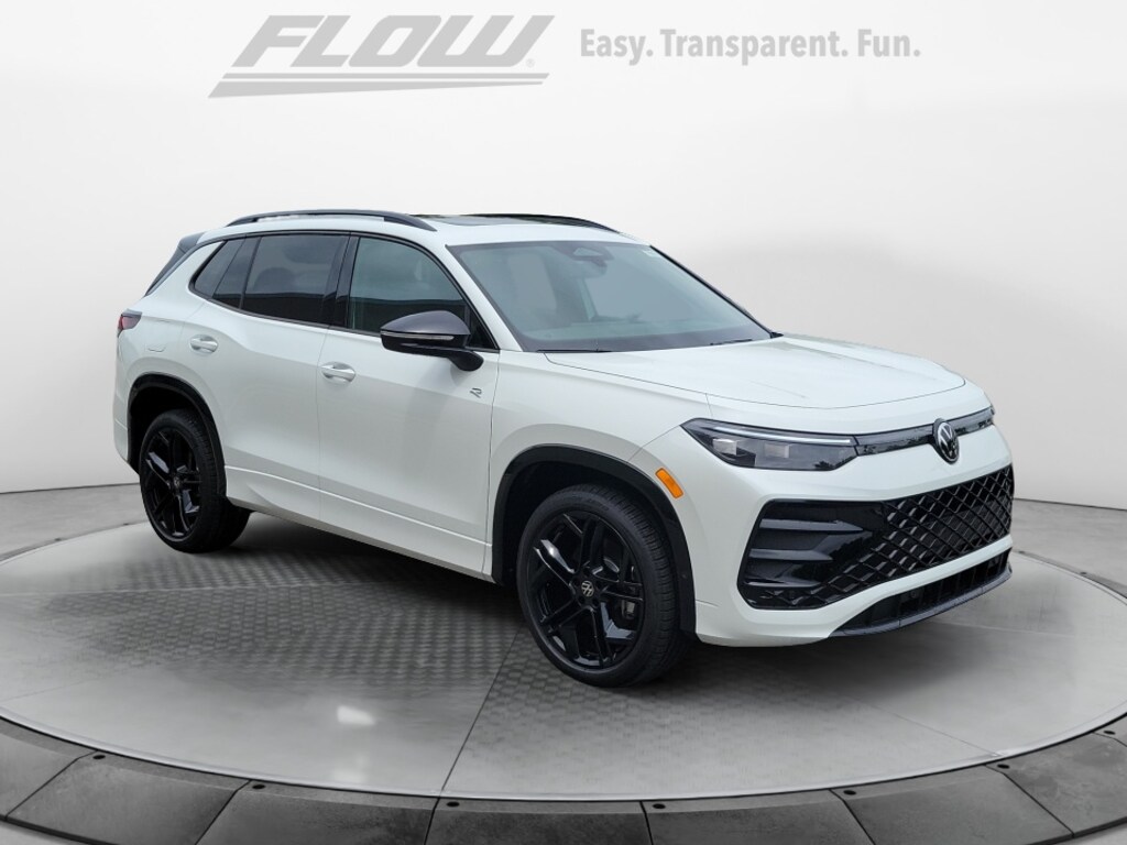 New 2026 Volkswagen Tiguan SE R-Line Black SUV