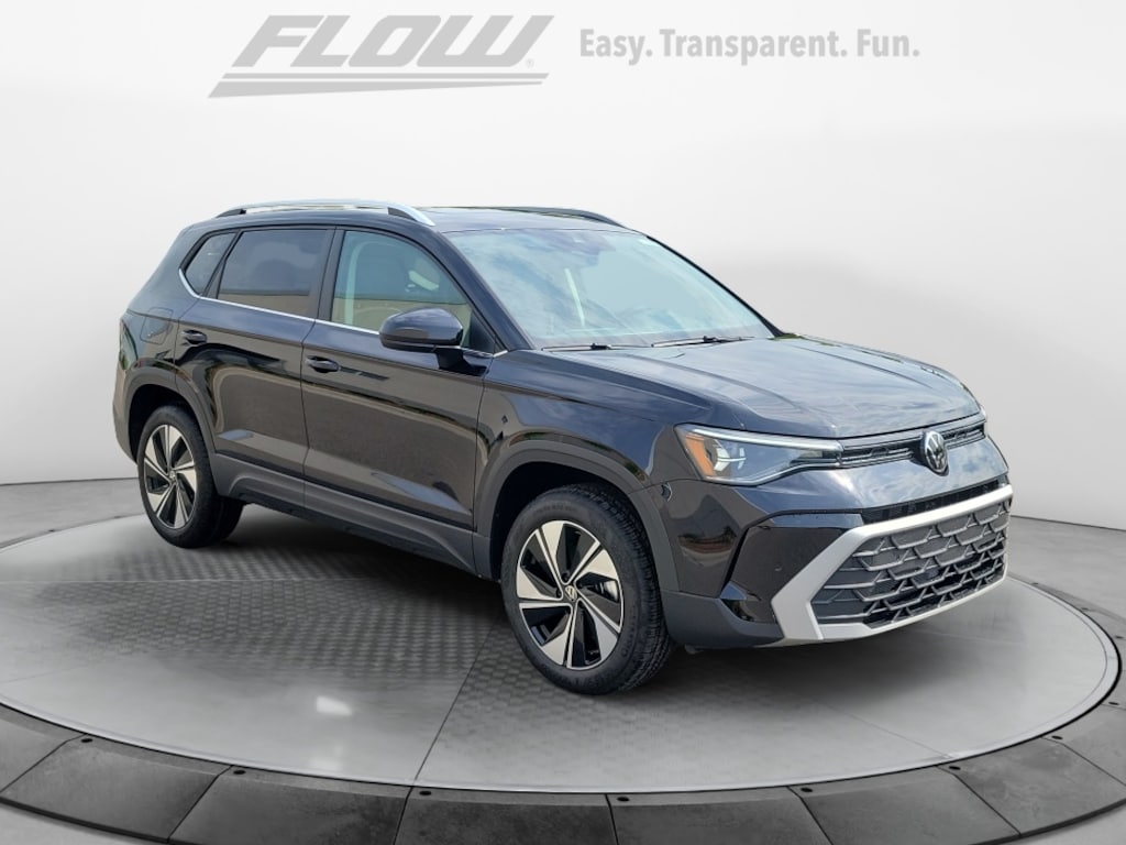 New 2026 Volkswagen Taos SE SUV