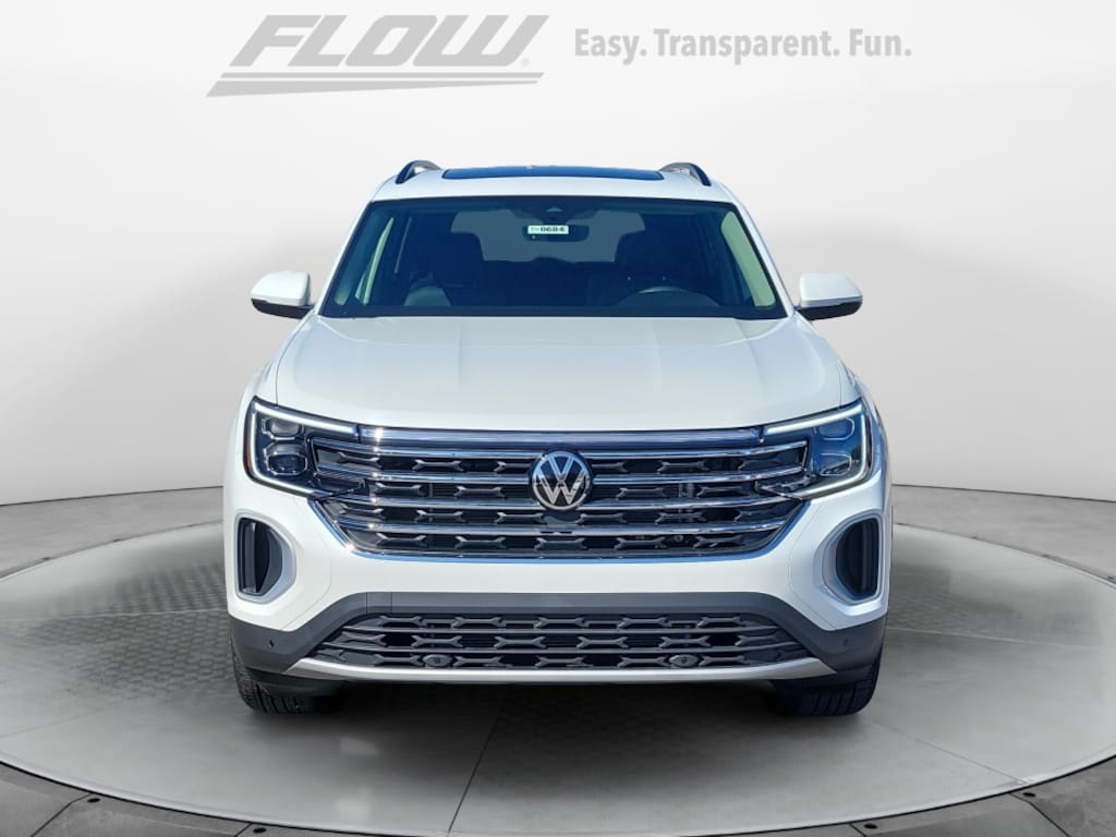 New 2026 Volkswagen Atlas SE with Technology SUV