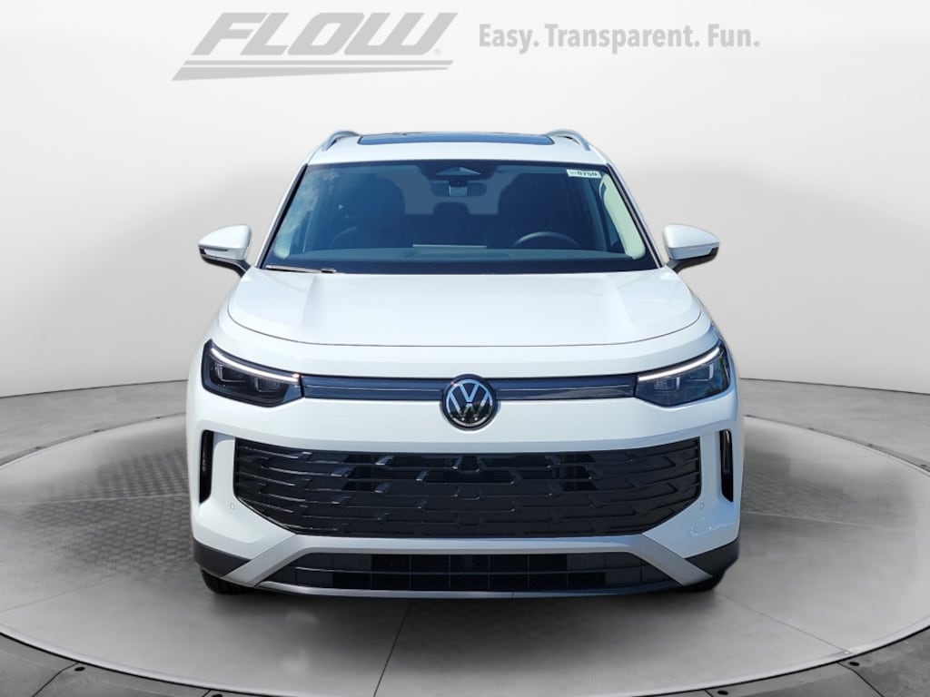 New 2026 Volkswagen Tiguan SE SUV