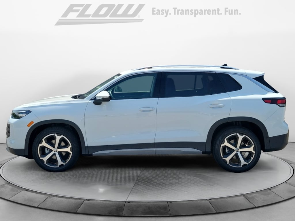New 2026 Volkswagen Tiguan SE SUV