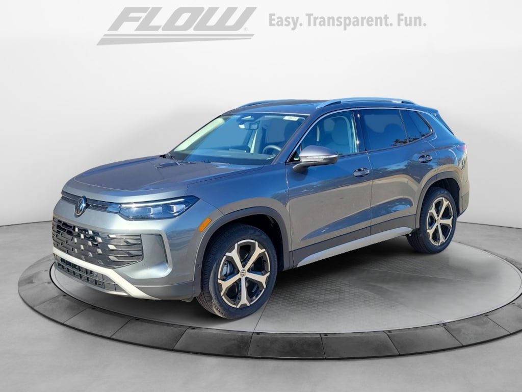 New 2026 Volkswagen Tiguan SE SUV