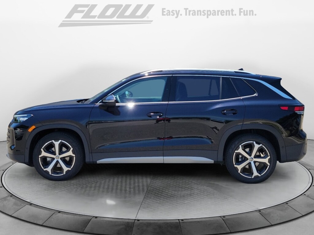 New 2026 Volkswagen Tiguan SE SUV