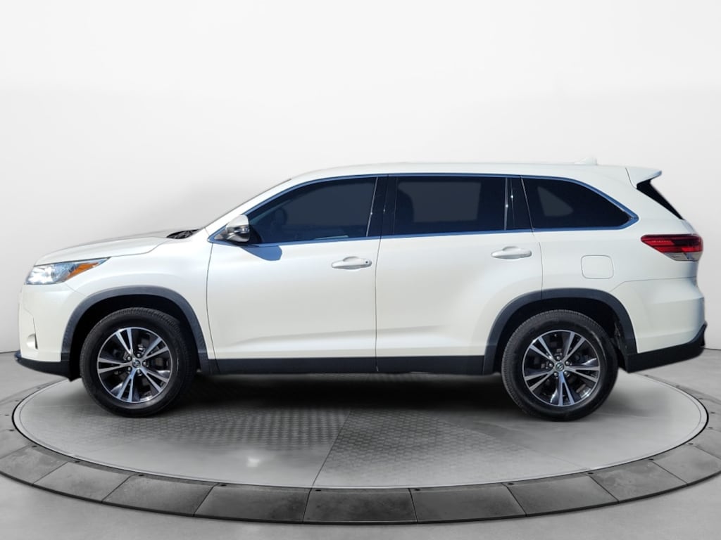 Used 2019 Toyota Highlander LE Plus SUV