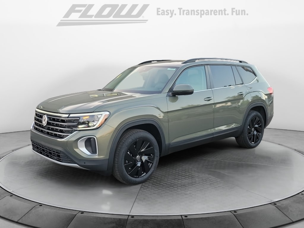New 2026 Volkswagen Atlas SE with Technology SUV
