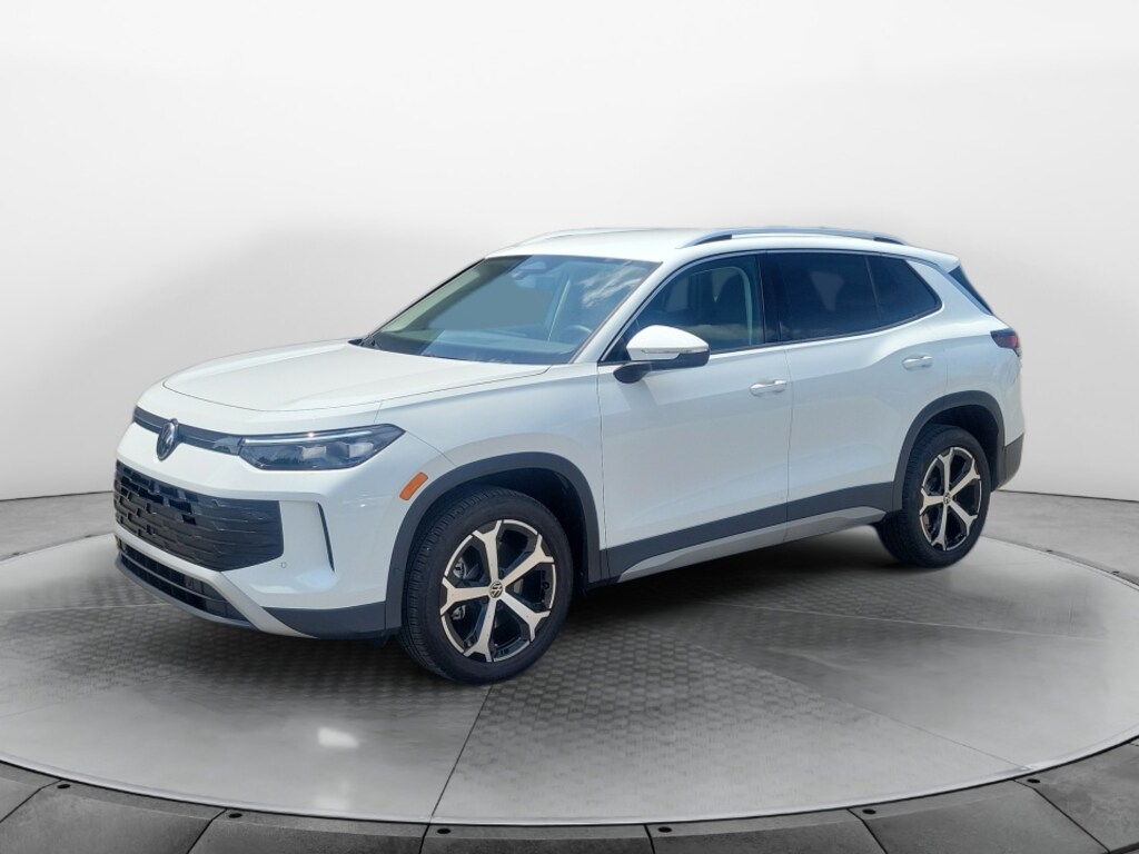 Certified 2026 Volkswagen Tiguan SE SUV