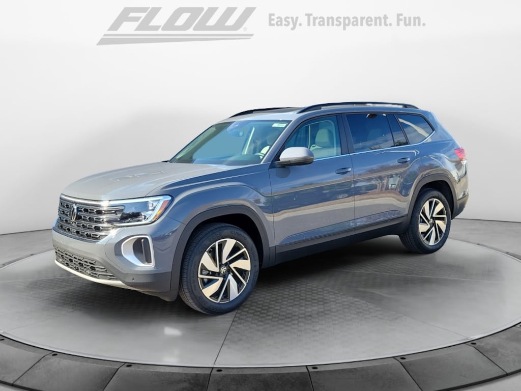 New 2026 Volkswagen Atlas SE with Technology SUV