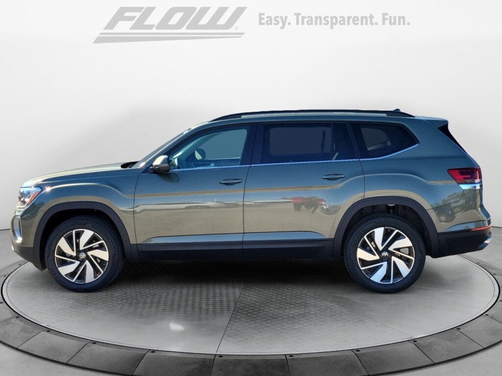 New 2026 Volkswagen Atlas SE with Technology SUV