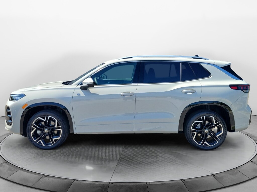 New 2026 Volkswagen Tiguan SEL R-Line Turbo SUV