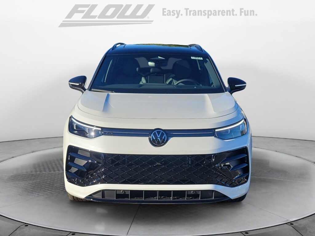 New 2026 Volkswagen Tiguan SE R-Line Black SUV