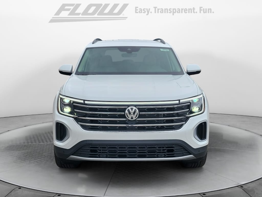New 2026 Volkswagen Atlas SE with Technology SUV