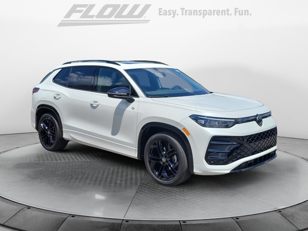 New 2026 Volkswagen Tiguan SE R-Line Black SUV