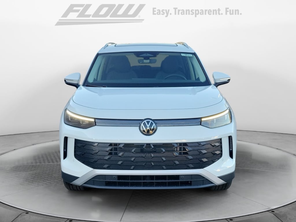 New 2026 Volkswagen Tiguan SE SUV