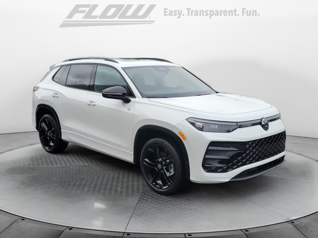 New 2025 Volkswagen Tiguan 2.0T SE R-Line Black SUV