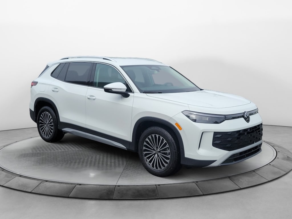 New 2025 Volkswagen Tiguan 2.0T S SUV