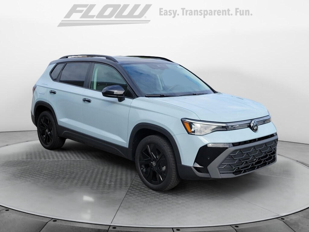 New 2026 Volkswagen Taos SE Black SUV